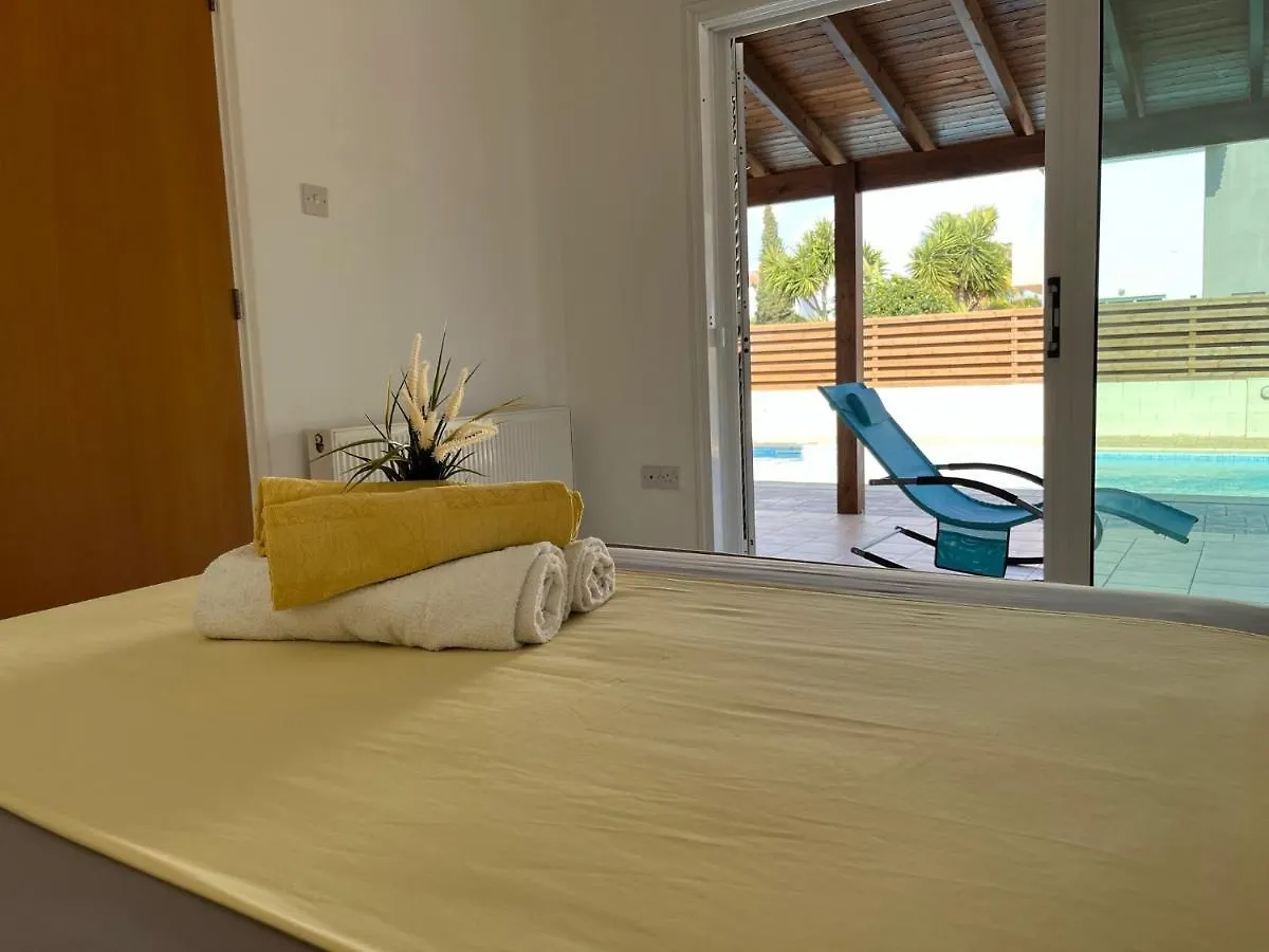 Tarracotta Villa 4 Bedroom, Near Ayia Napa